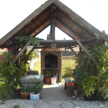 T&m Apartman